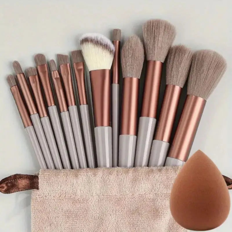 Makeup Brush Set - Soft Fluffy Professional Cosmetic Tools