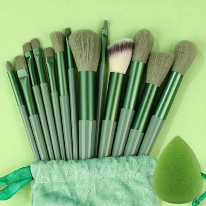 Makeup Brush Set - Soft Fluffy Professional Cosmetic Tools